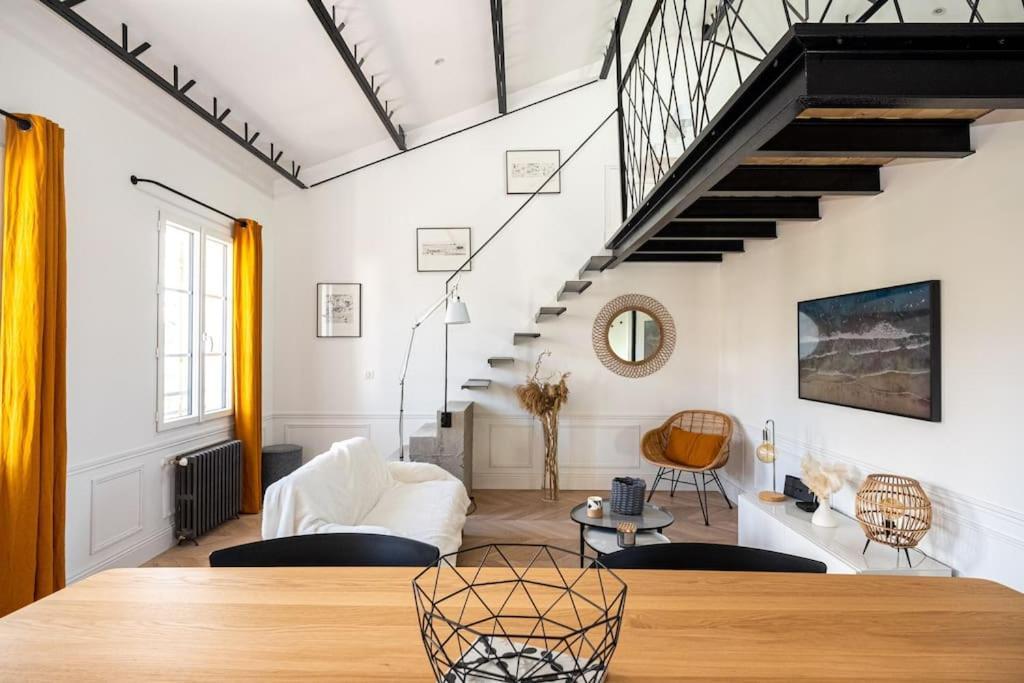 Superbe Appartement Facon Loft A 2 Pas Du Centre ! Λα Ροσέλ Εξωτερικό φωτογραφία