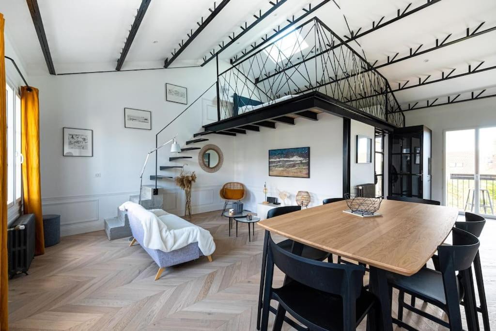 Superbe Appartement Facon Loft A 2 Pas Du Centre ! Λα Ροσέλ Εξωτερικό φωτογραφία